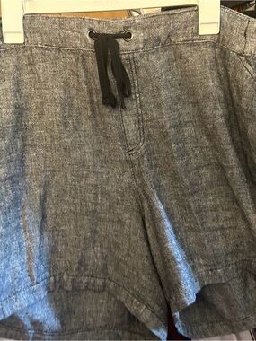 Women's Gray Drawstring Linen-Blend Shorts